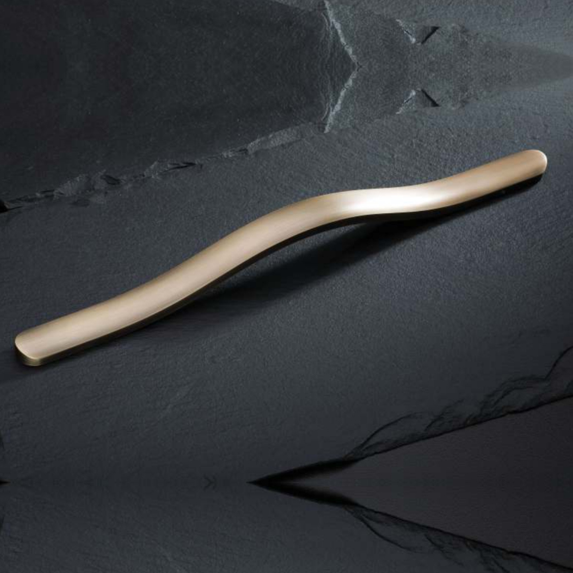 AceLine ely brass pull handle